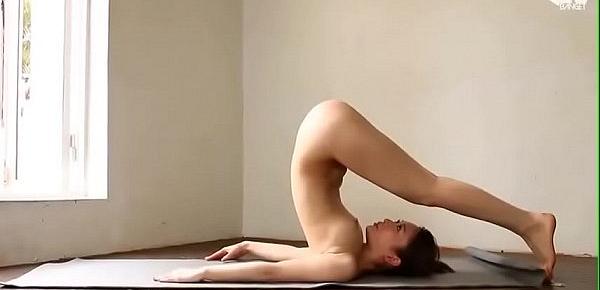  nude Indian yoga sex video